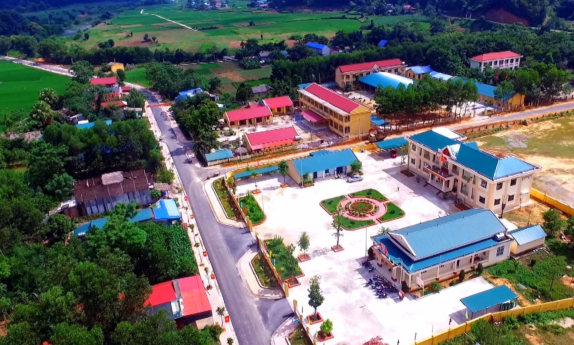 Xây dựng nông thôn mới nâng cao trên vùng quê cách mạng Kim Quan