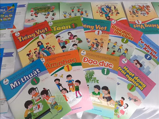 Lấy ý kiến điều chỉnh ngữ liệu sách giáo khoa Tiếng Việt 1 bộ Cánh Diều