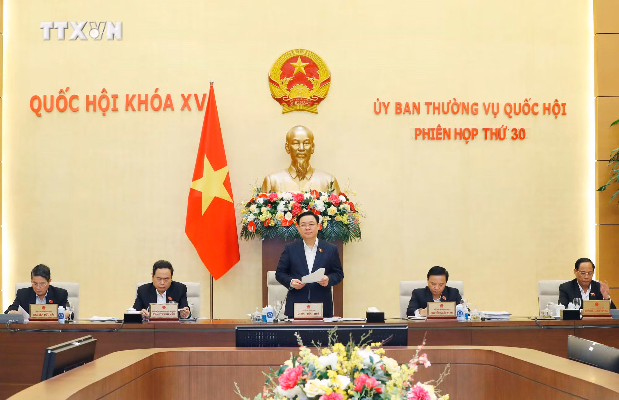 vna_potal_khai_mac_phien_hop_thu_30_cua_uy_ban_thuong_vu_quoc_hoi_7236421.jpg