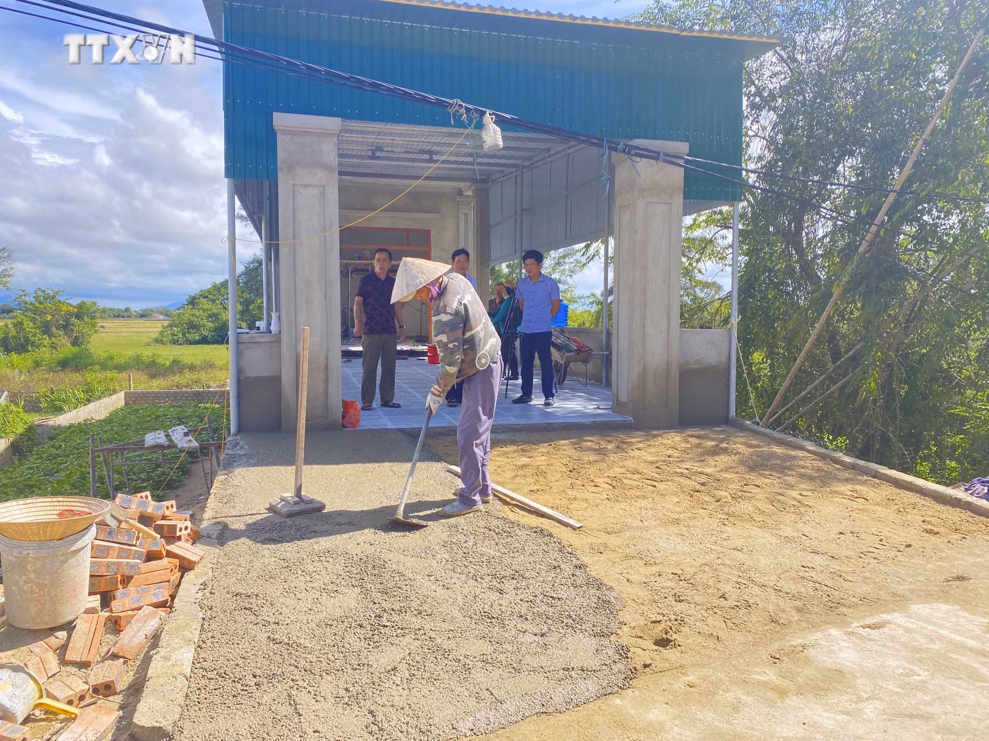 vna_potal_ha_tinh_xoa_nha_tam_giup_cac_gia_dinh_kho_khan_7515235 (1).jpg