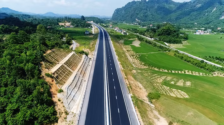 Dự án dự án cao tốc Chi Lăng - Hữu Nghị sẽ có tổng vốn đầu tư là 8.310 tỷ đồng. Nguồn: diendandoanhnghiep.vn