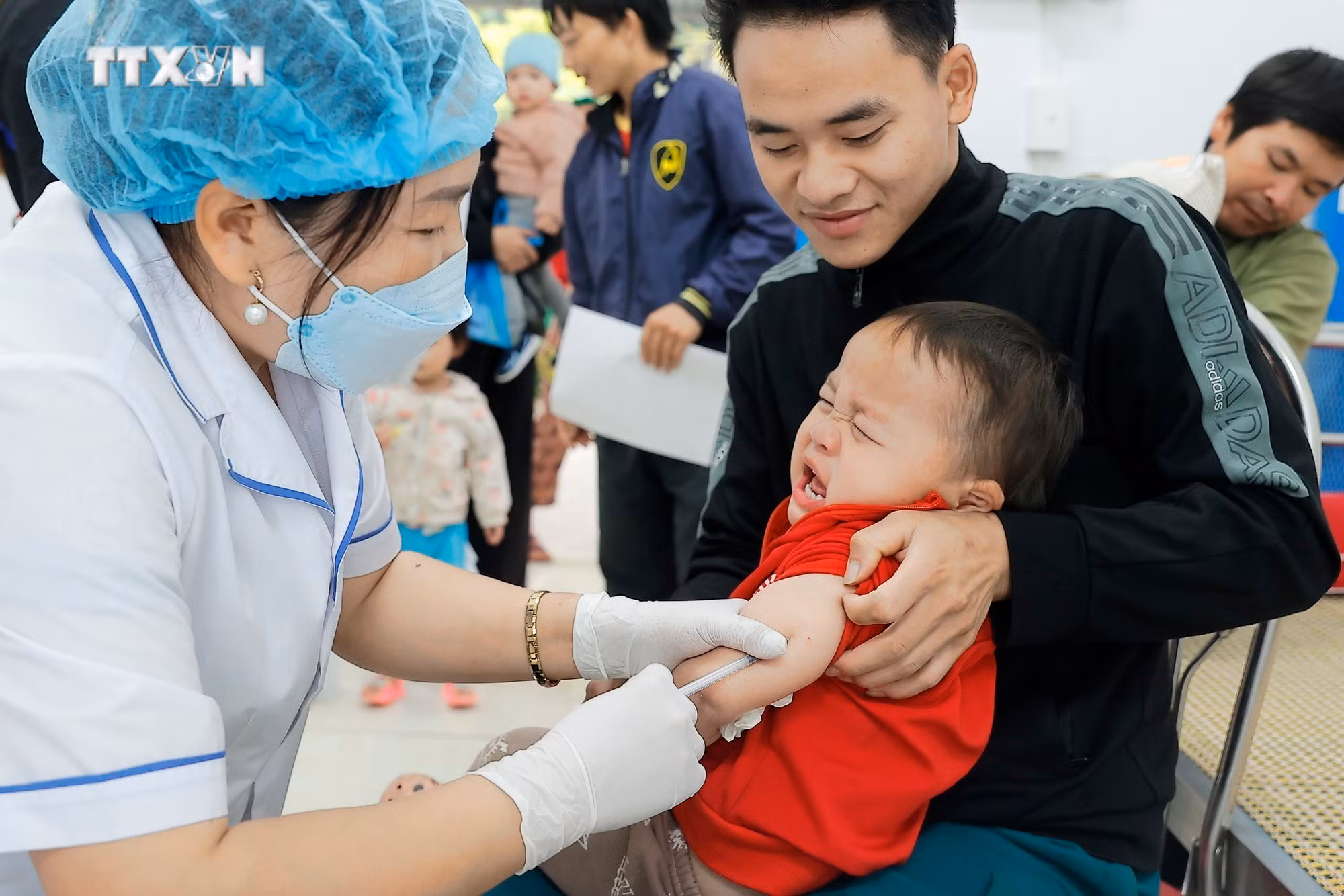 vna_potal_bo_y_te_thong_tin_ve_tiem_chung_vaccine_phong_benh_bach_hau_7479061.jpg