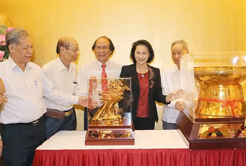 Chủ tịch Quốc hội Nguyễn Thị Kim Ngân: Tín ngưỡng thờ cúng Hùng Vương tạo nên sức mạnh của cả dân tộc trong sự nghiệp đấu tranh dựng nước và giữ nước