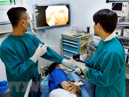 Hà Nội khám bệnh sàng lọc miễn phí ung thư đại trực tràng sớm cho 500.000 người