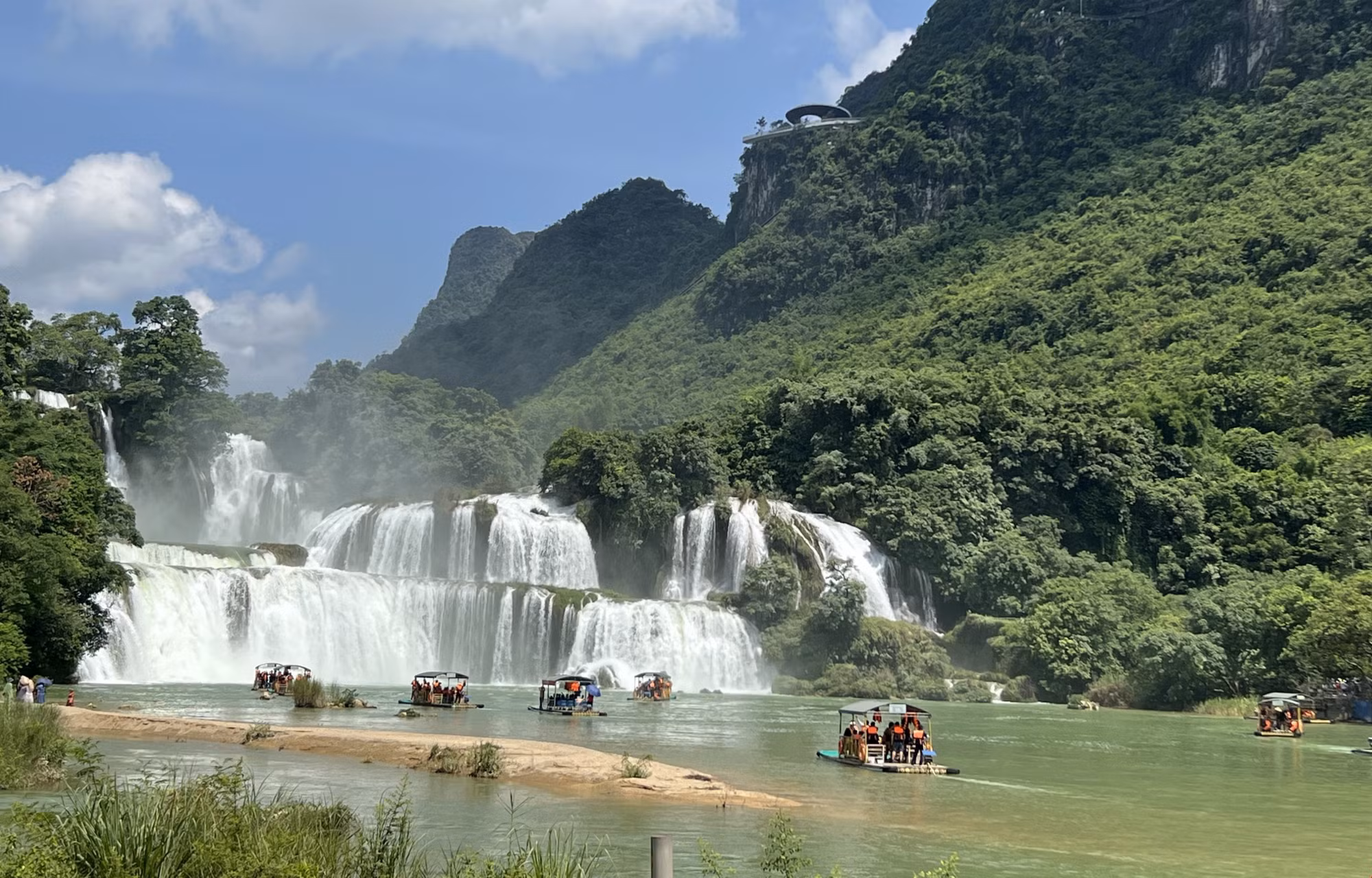 Vận hành thí điểm Khu cảnh quan thác Bản Giốc (Việt Nam) - Đức Thiên (Trung Quốc) từ ngày 15/9