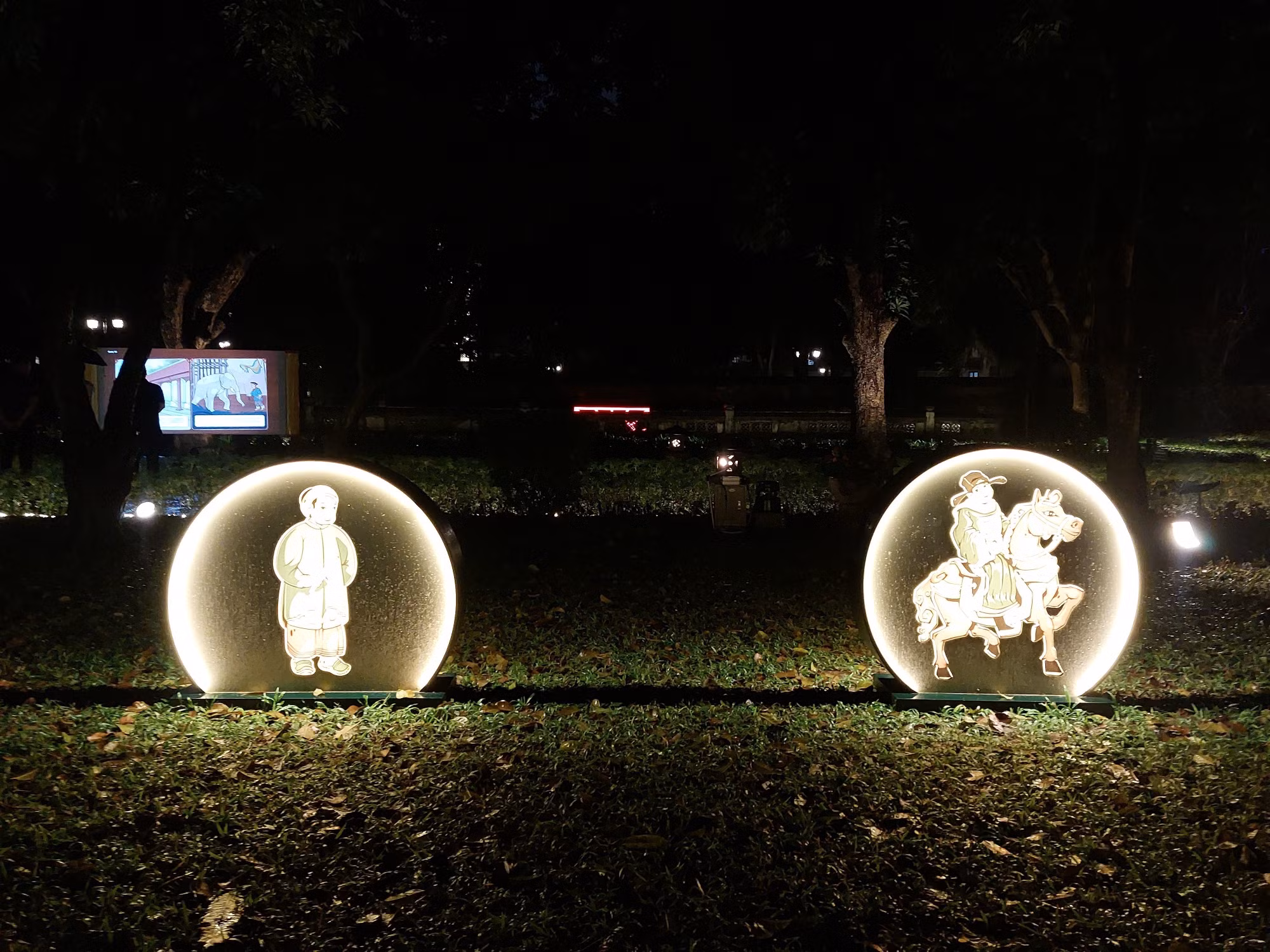 Tour đêm Văn Miếu – Quốc Tử Giám: Tinh hoa đạo học