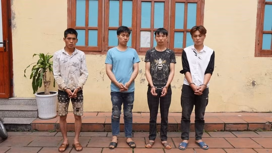 Cao Bằng: Bắt giữ 4 đối tượng tổ chức, môi giới xuất cảnh trái phép