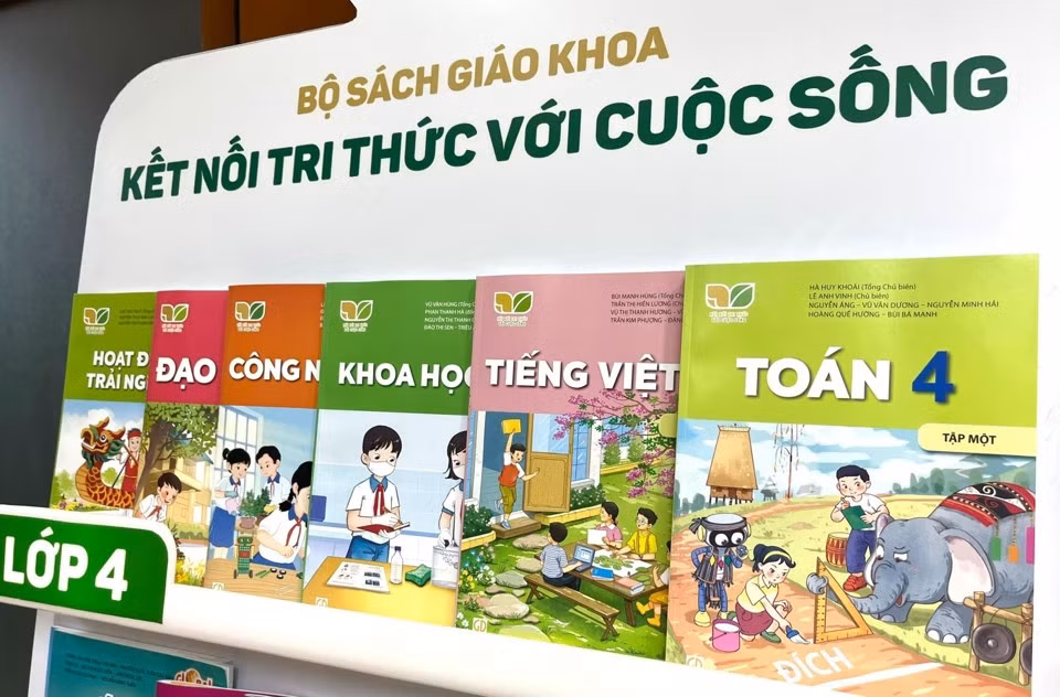 Nhà xuất bản Giáo dục Việt Nam phản hồi về giá sách giáo khoa năm học mới
