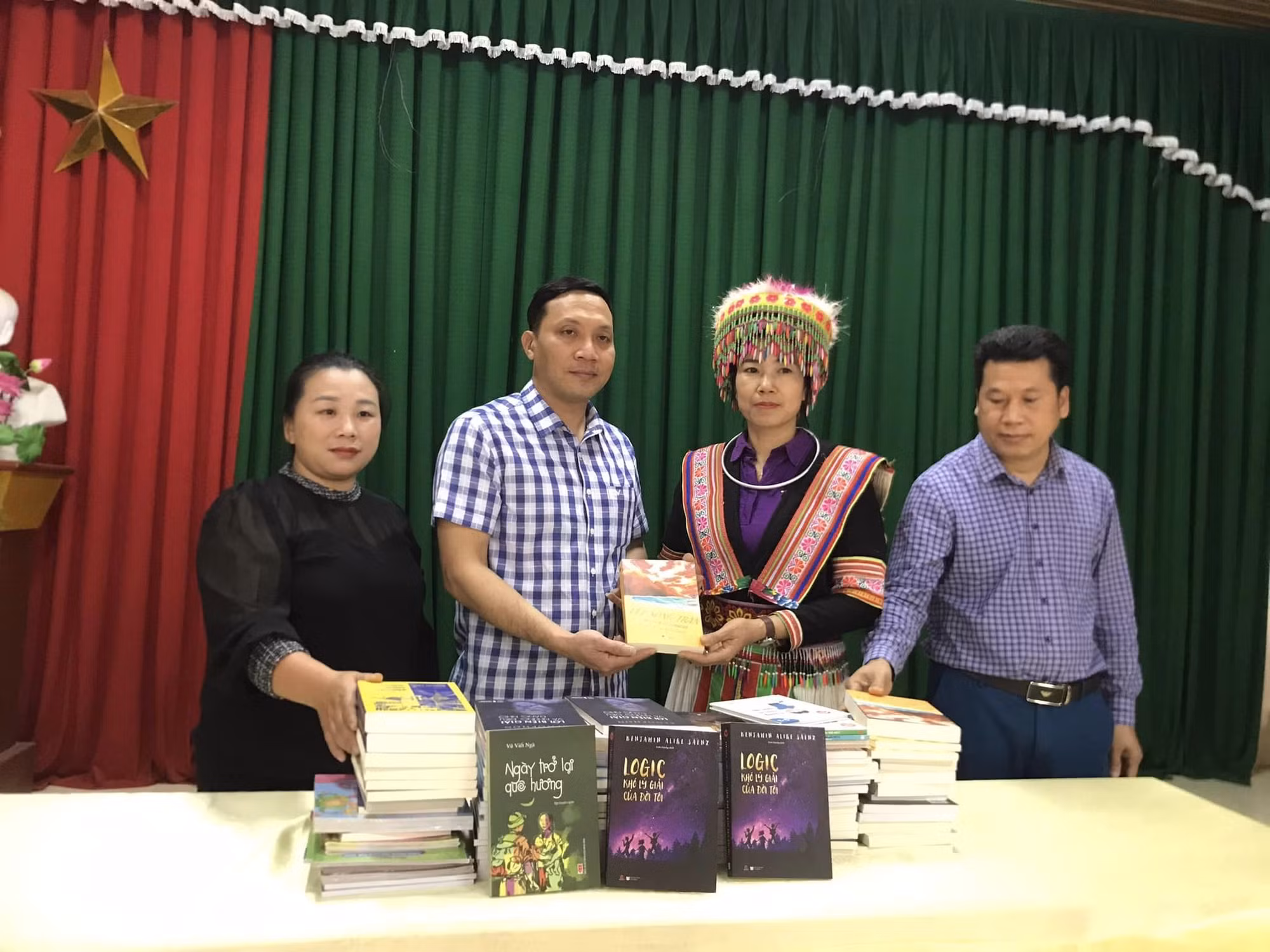Tăng khả năng tiếp cận thông tin, tri thức cho đồng bào vùng sâu, vùng xa