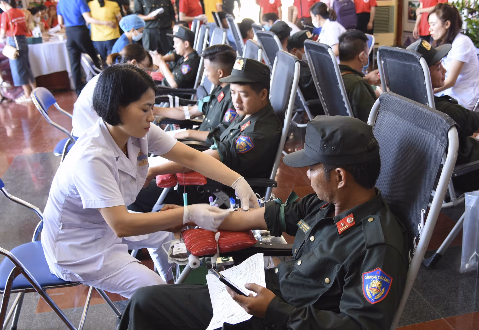 Hành trình đỏ trên miền đất hoa Ban