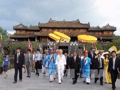 Hoàng cung Huế là 1 trong 7 điểm tham quan du lịch hàng đầu Việt Nam