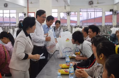 Mức thưởng Tết cao hơn năm ngoái