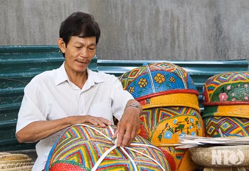 Tinh xảo nghề mây tre đan ở Ninh Thuận