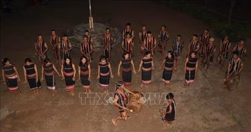 Festival văn hóa cồng chiêng Tây Nguyên 2018: Rộn ràng tiếng cồng chiêng từ các buôn, làng