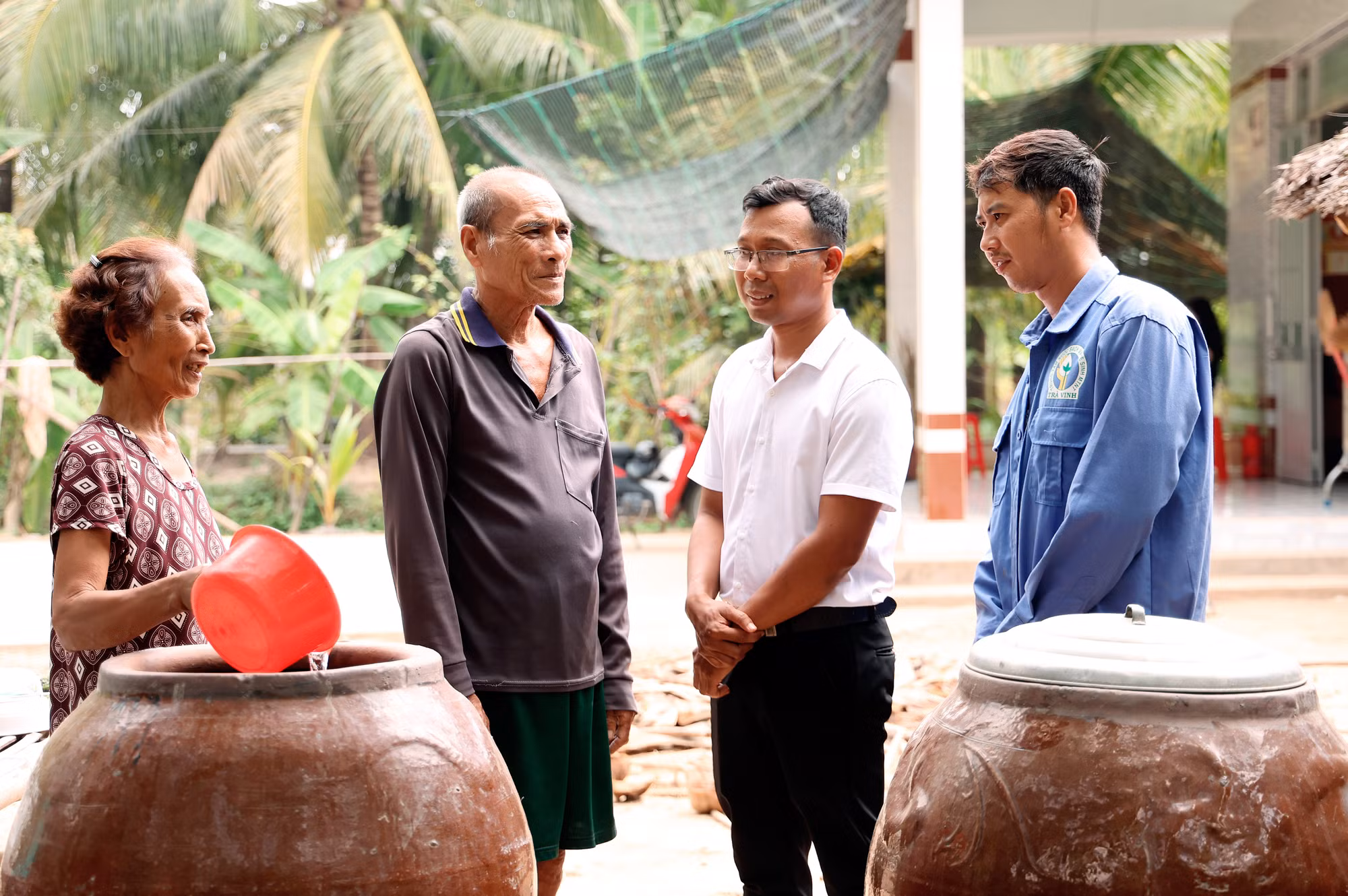 Tra Vinh tim nuoc ngot cho vung han man 5B.JPG