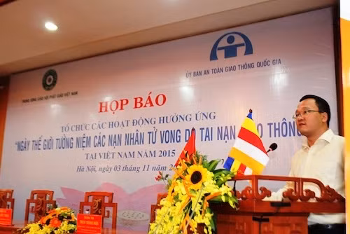 Gần 6.000 người dự lễ cầu siêu nạn nhân tử vong vì tai nạn giao thông