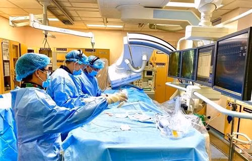 Bệnh viện Chợ Rẫy áp dụng kỹ thuật mới trong phẫu thuật tim ít xâm lấn
