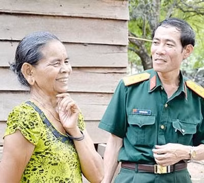 Nữ già làng tiêu biểu Ksor H’Lâm ở xã vùng biên Ia Mơr