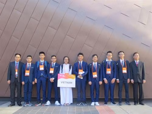 8 thí sinh Việt Nam tham gia Olympic Vật lí Châu Á lần thứ 20 đều đoạt giải