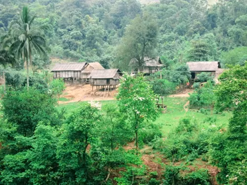 Tục chia nước của người Mày