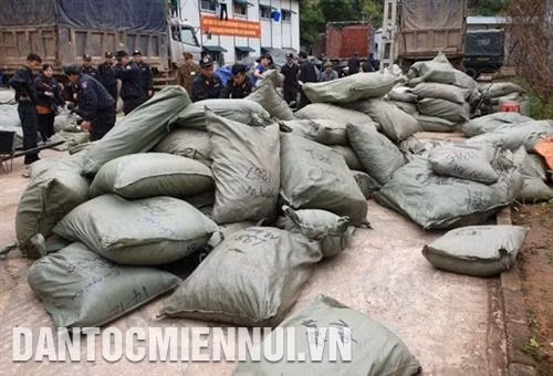 Chống buôn lậu ở vùng biên giới Lạng Sơn