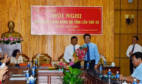 Công bố Quyết định chuẩn y Phó Bí thư Tỉnh ủy Tây Ninh