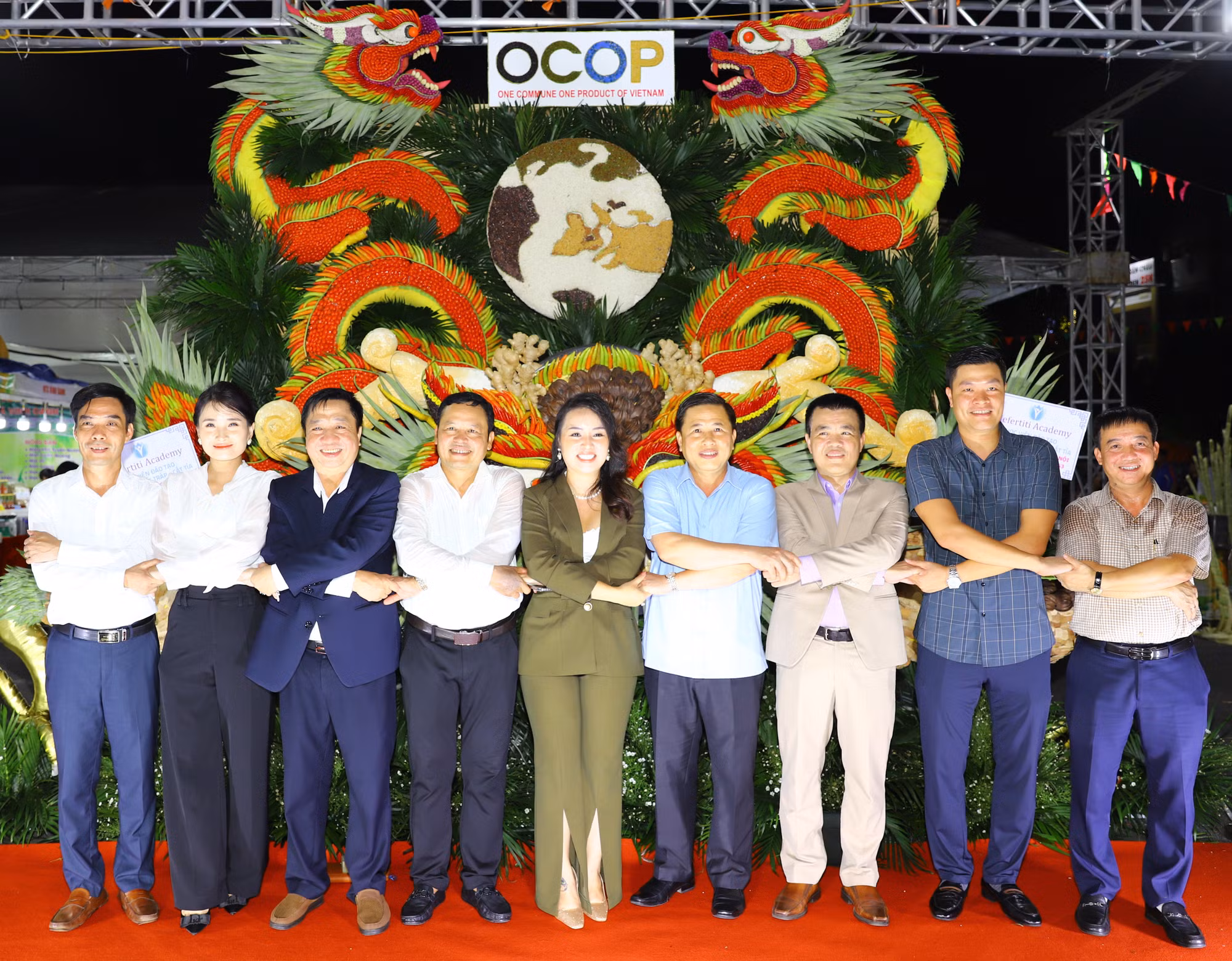 Để khai thác tối đa tiềm năng, lợi thế của sản phẩm OCOP, cuối tháng 8 vừa qua, Hà Nội tổ chức Sự kiện giới thiệu sản phẩm OCOP gắn với văn hóa các tỉnh miền núi phía Bắc năm 2022