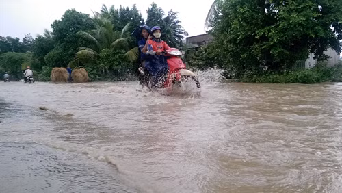 Khu vực Tây Nguyên, Nam Bộ mưa to, đề phòng tố lốc và gió giật mạnh