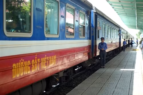 Thành phố Hồ Chí Minh tăng phương tiện phục vụ dịp Giỗ tổ Hùng Vương và 30/4