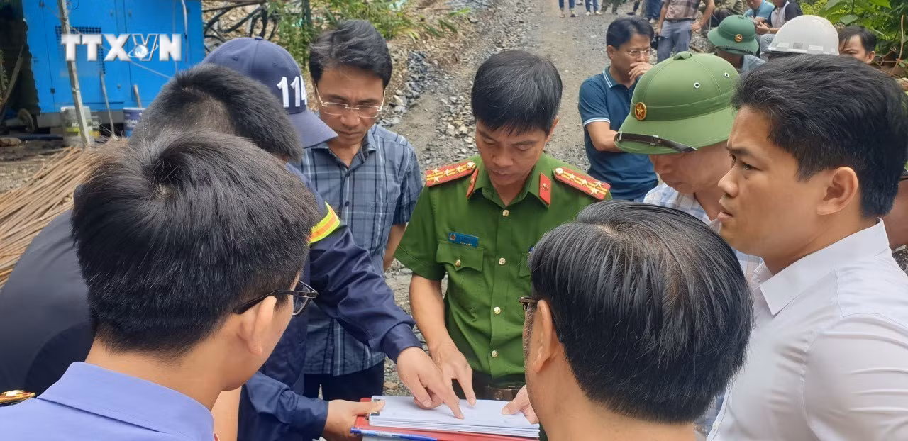 vna_potal_3_cong_nhan_tu_vong_do_ngat_khi_trong_ham_thuy_dien_o_lai_chau_7479583.jpg