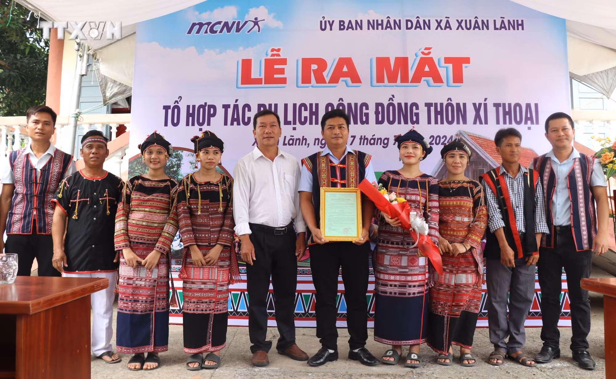 vna_potal_phu_yen_ra_mat_to_quan_ly_mo_hinh_du_lich_cong_dong_thon_xi_thoai_7487544.jpg