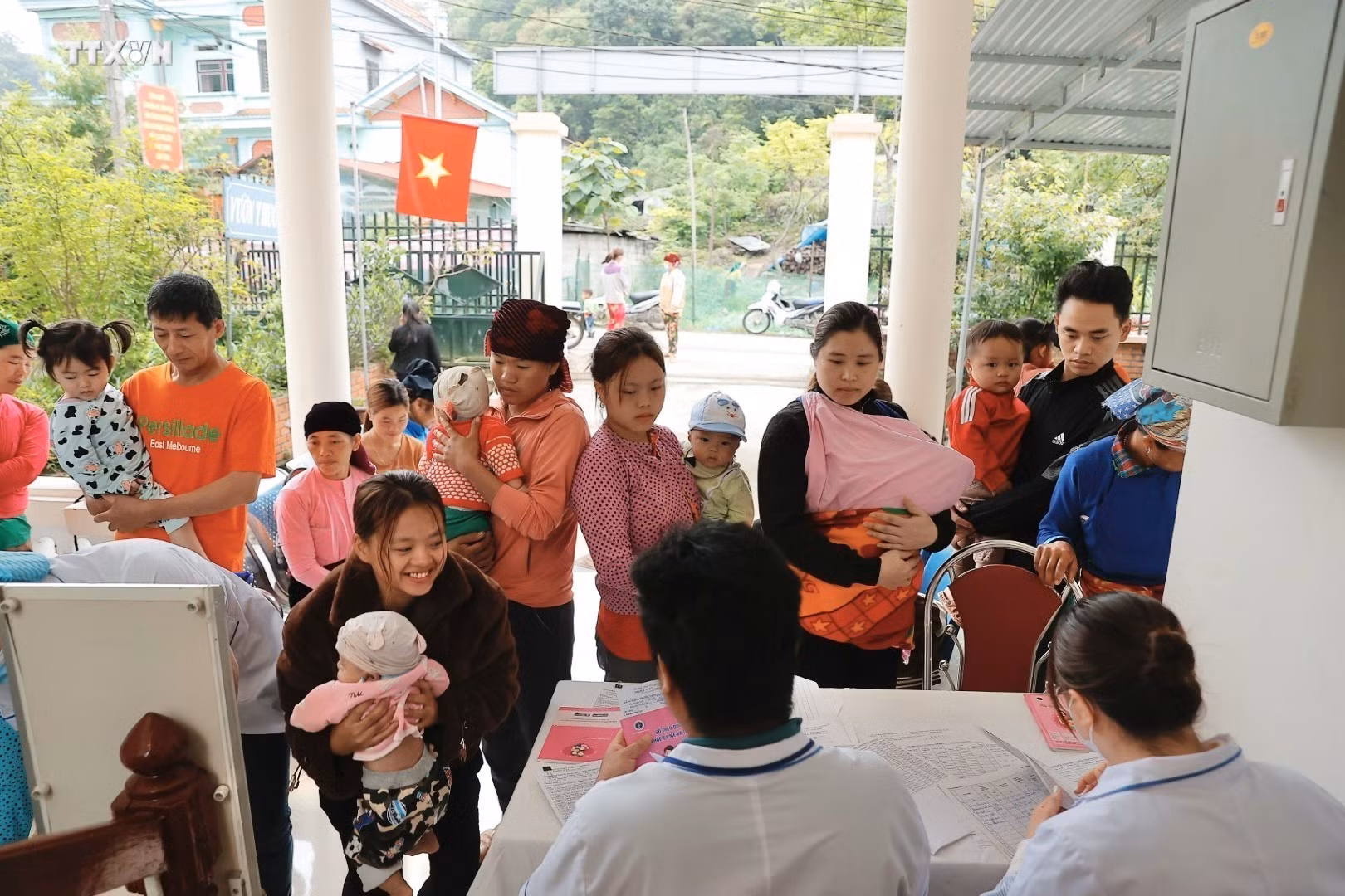 vna_potal_huong_ung_tuan_le_tiem_chung_the_gioi_nam_2024_7342046.jpeg