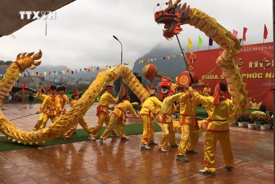 vna_potal_cao_bang_-_mien_dat_cua_nhung_le_hoi_truyen_thong_doc_dao_7271054.jpg