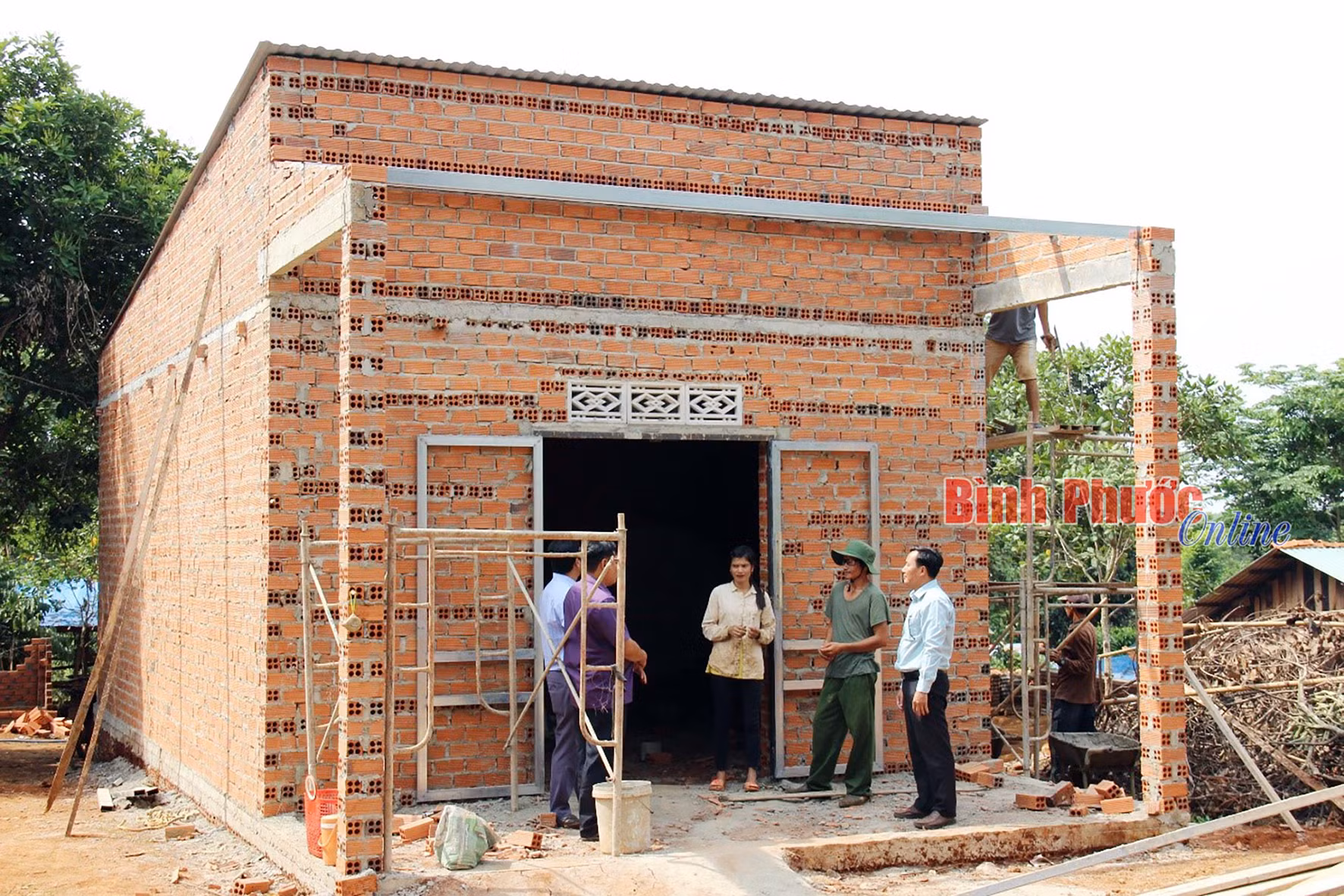 Bình Phước: Giúp hộ nghèo an cư vươn lên ổn định cuộc sống