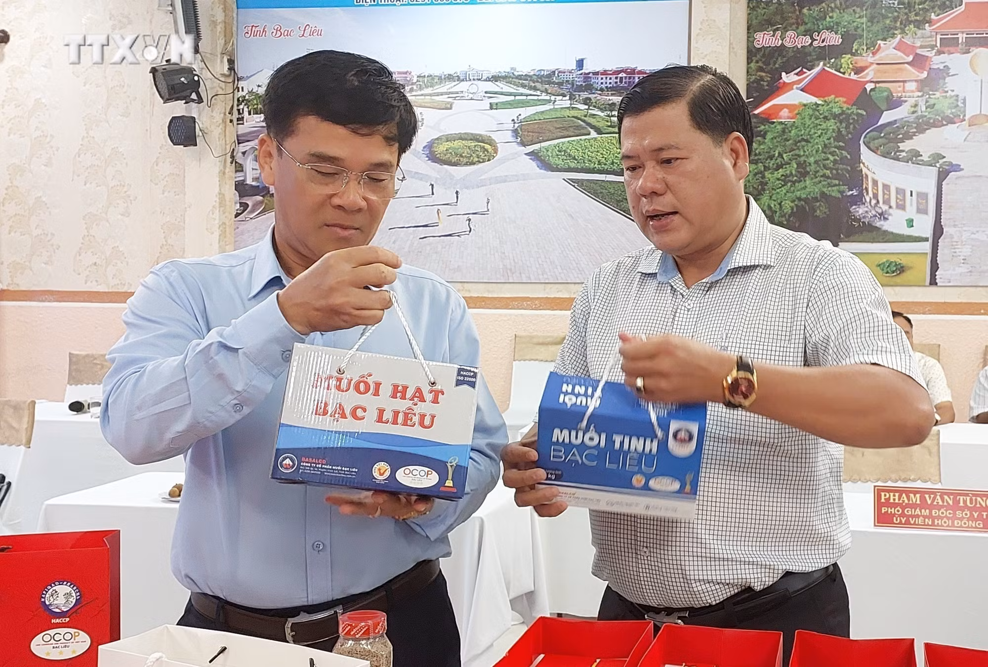 vna_potal_hoi_nghi_danh_gia_phan_hang_san_pham_ocop_cap_tinh_bac_lieu_nam_2024_7689130.jpg