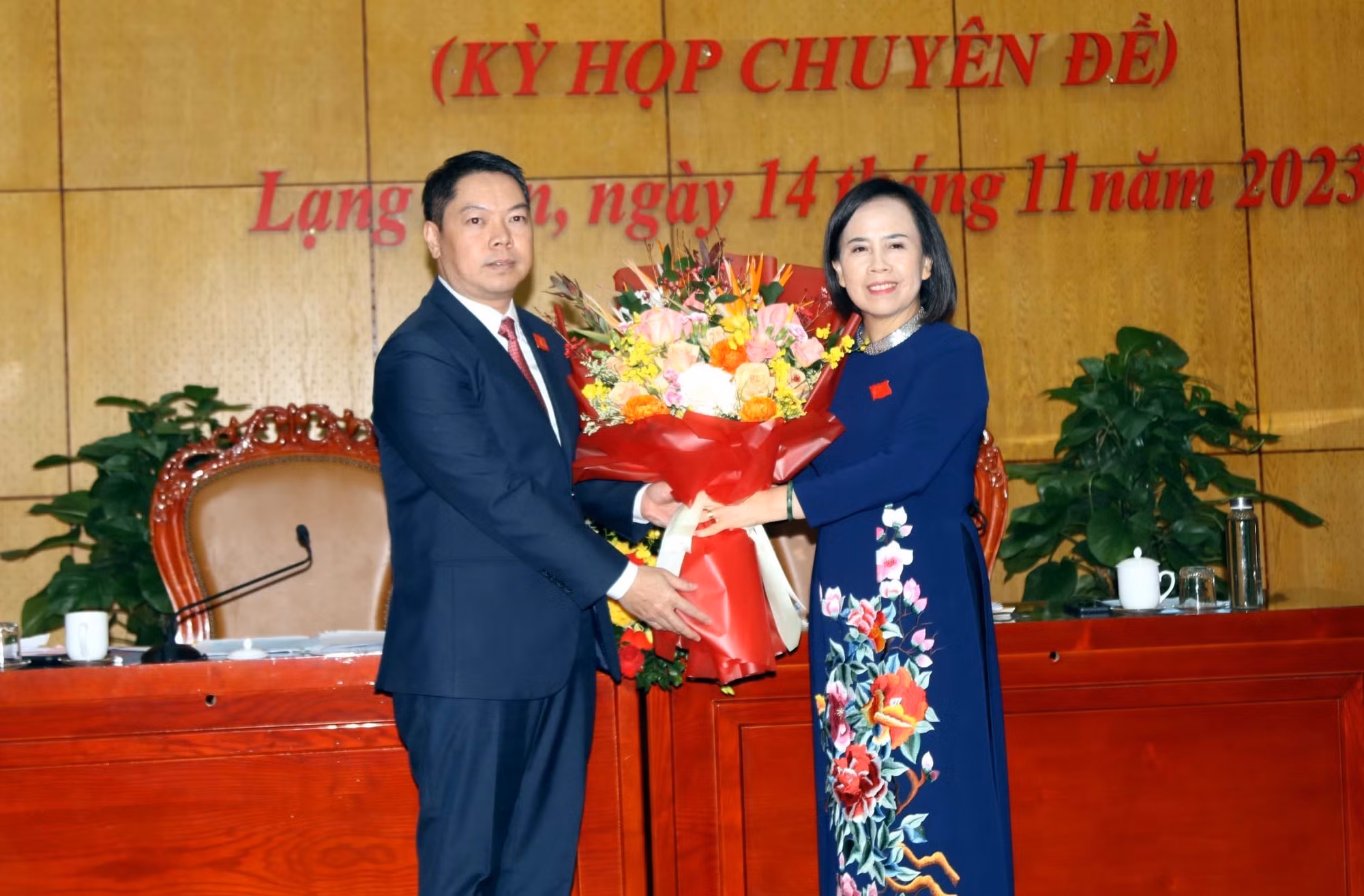 Ông Đoàn Thanh Sơn được bầu giữ chức Phó Chủ tịch UBND tỉnh Lạng Sơn