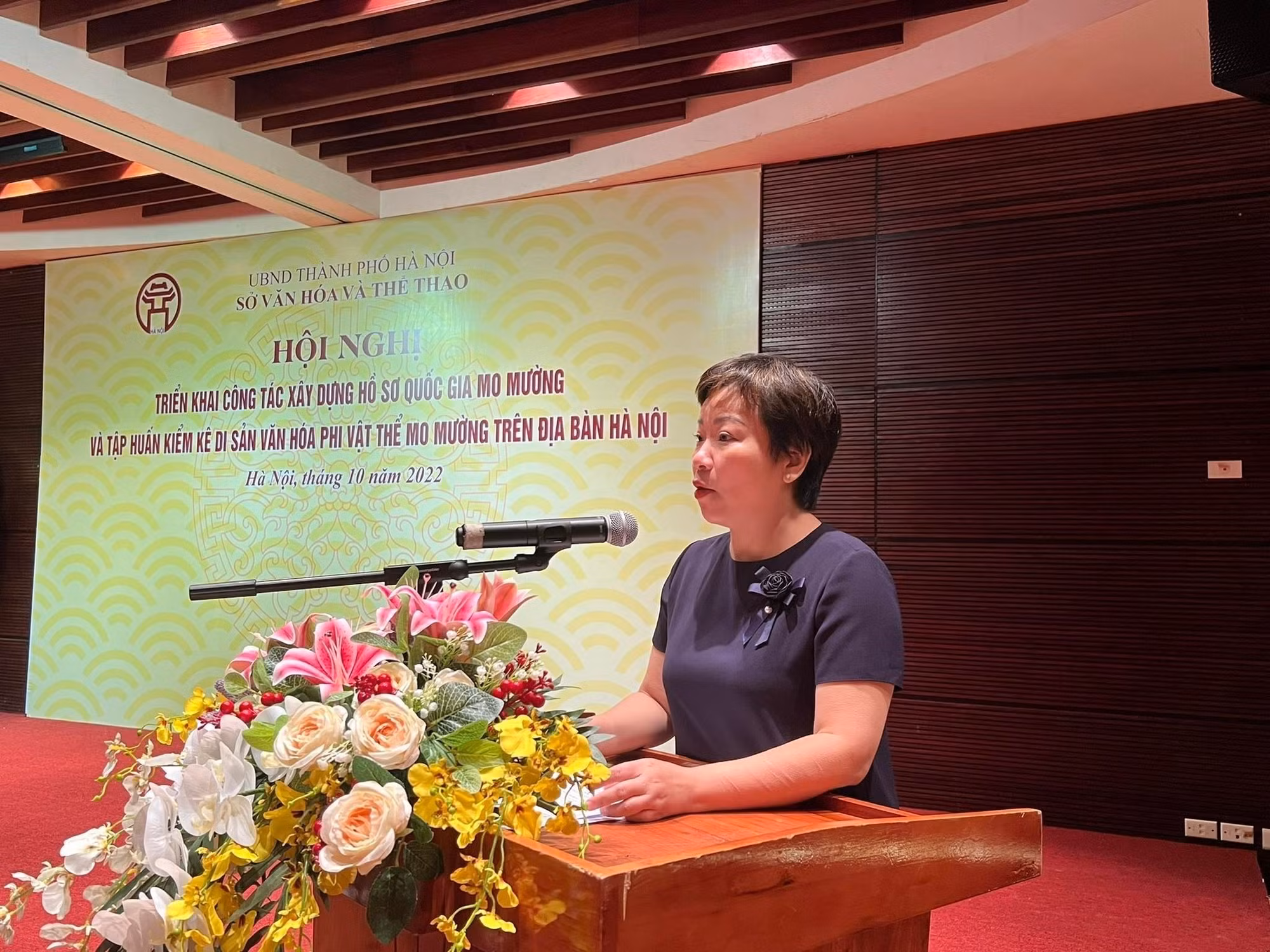 Đại diện Sở Văn hóa và Thể thao Hà Nội phát biểu tại Hội nghị. Ảnh: Đinh Thuận - TTXVN