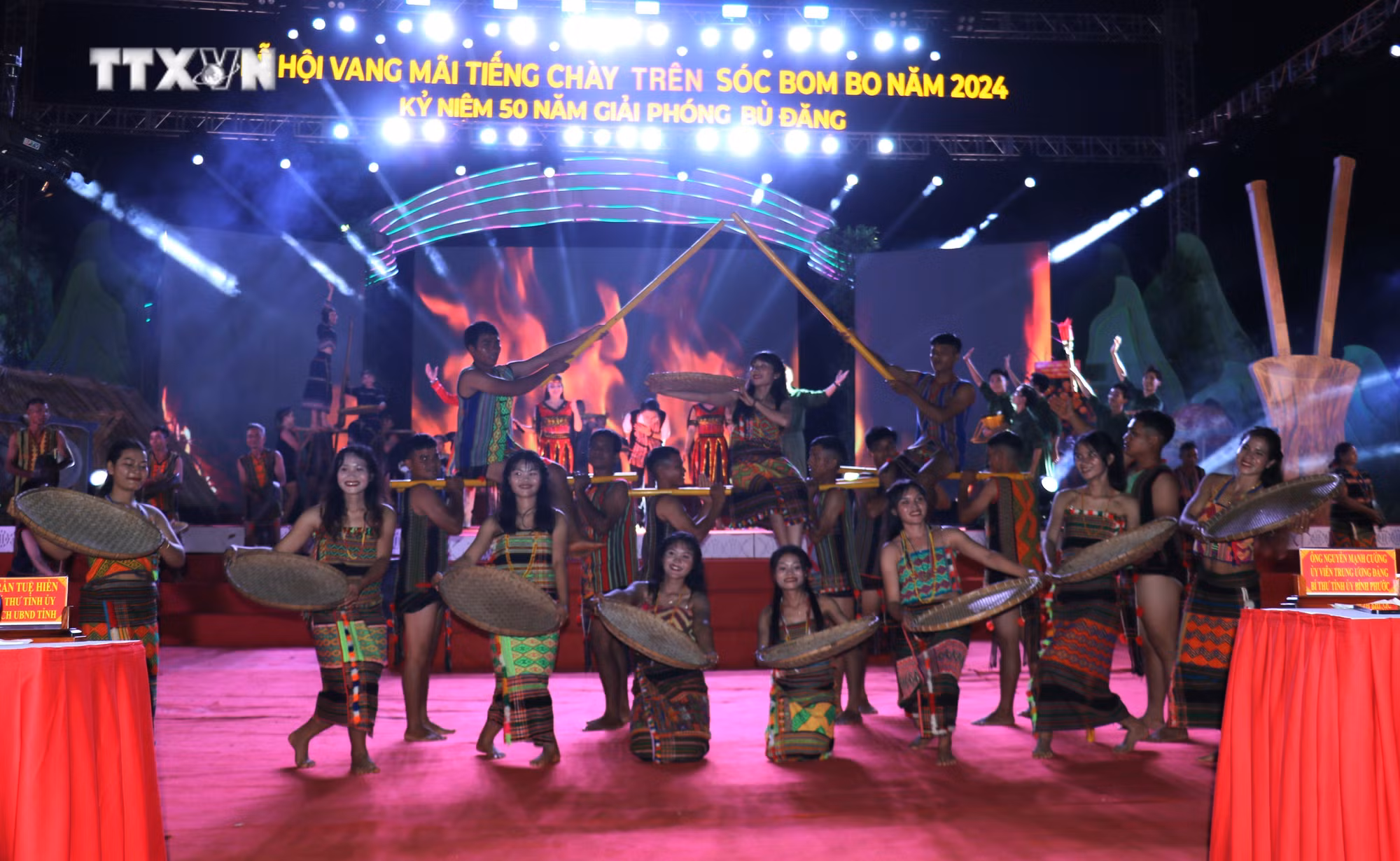 vna_potal_binh_phuoc_nong_nan_dem_hoi_soc_bom_bo_7697121.jpg