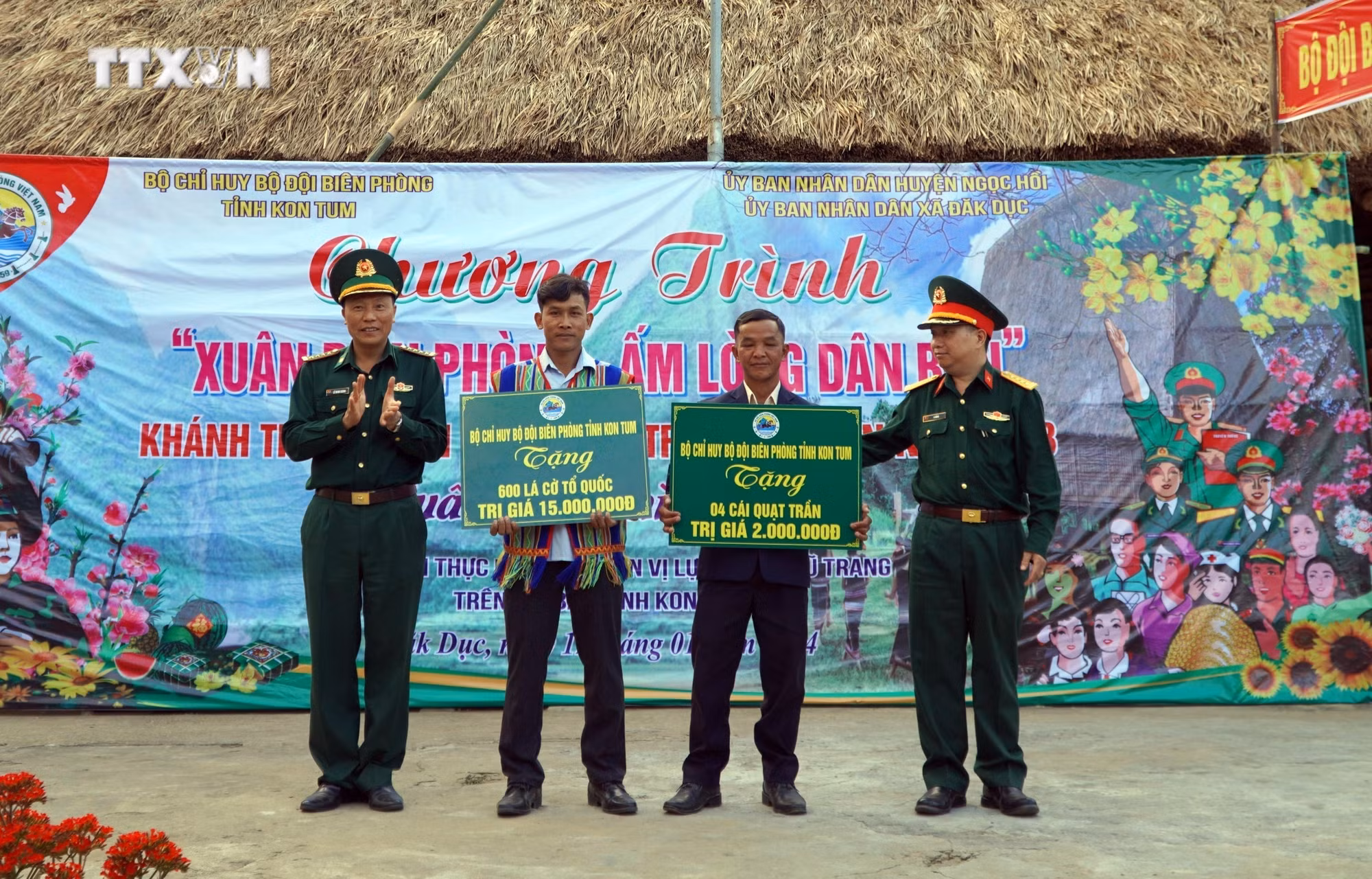 vna_potal_sac_xuan_tren_vung_bien_gioi_kon_tum_7191555.jpg
