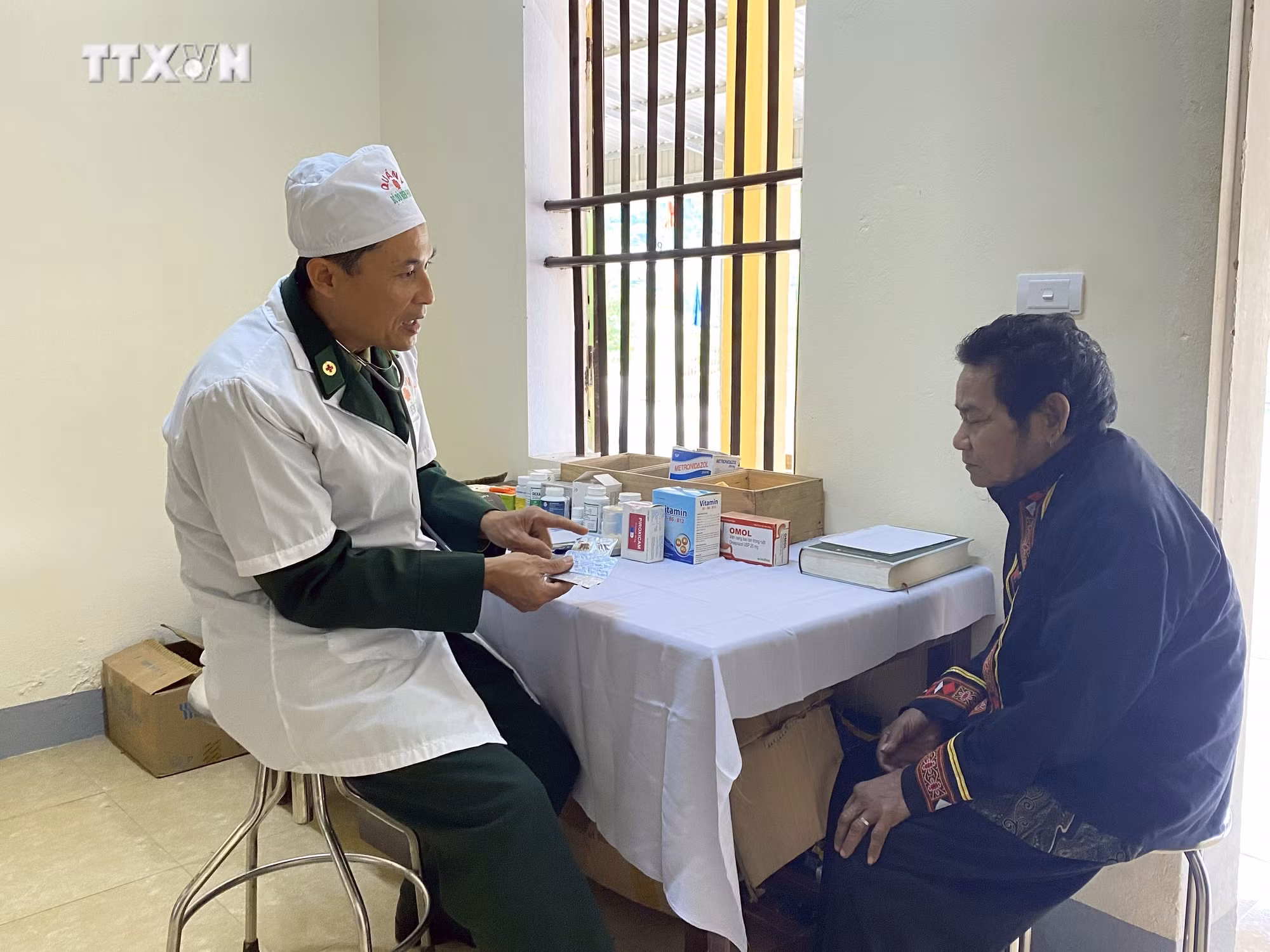 vna_potal_“canh_tay_noi_dai”_cham_soc_suc_khoe_cho_nhan_dan_vung_bien_ha_tinh_7294082.jpg