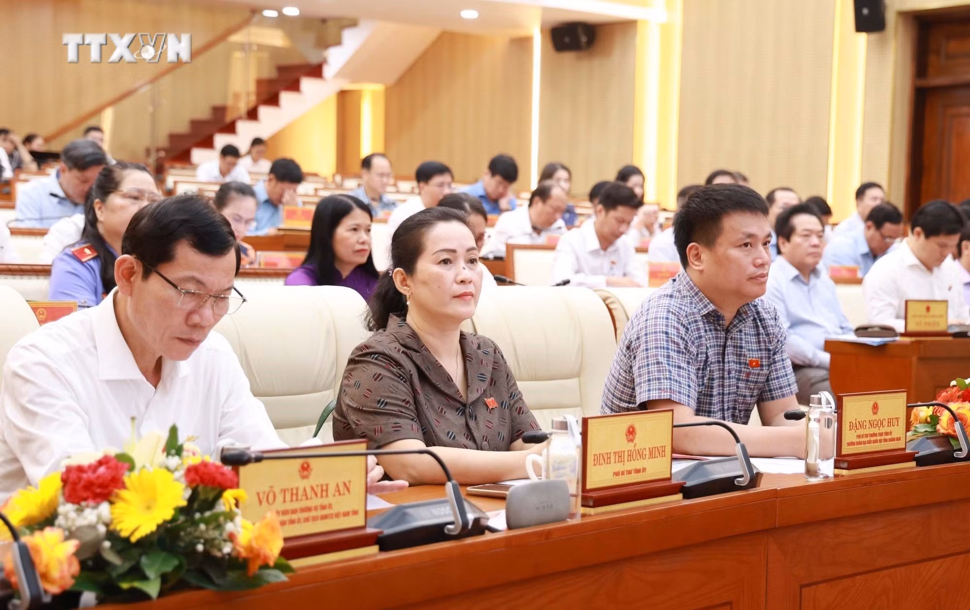 vna_potal_bai_nhiem_tu_cach_dai_bieu_hdnd_chuc_vu_chu_tich_ubnd_tinh_quang_ngai_doi_voi_ong_dang_van_minh_7361619.jpg