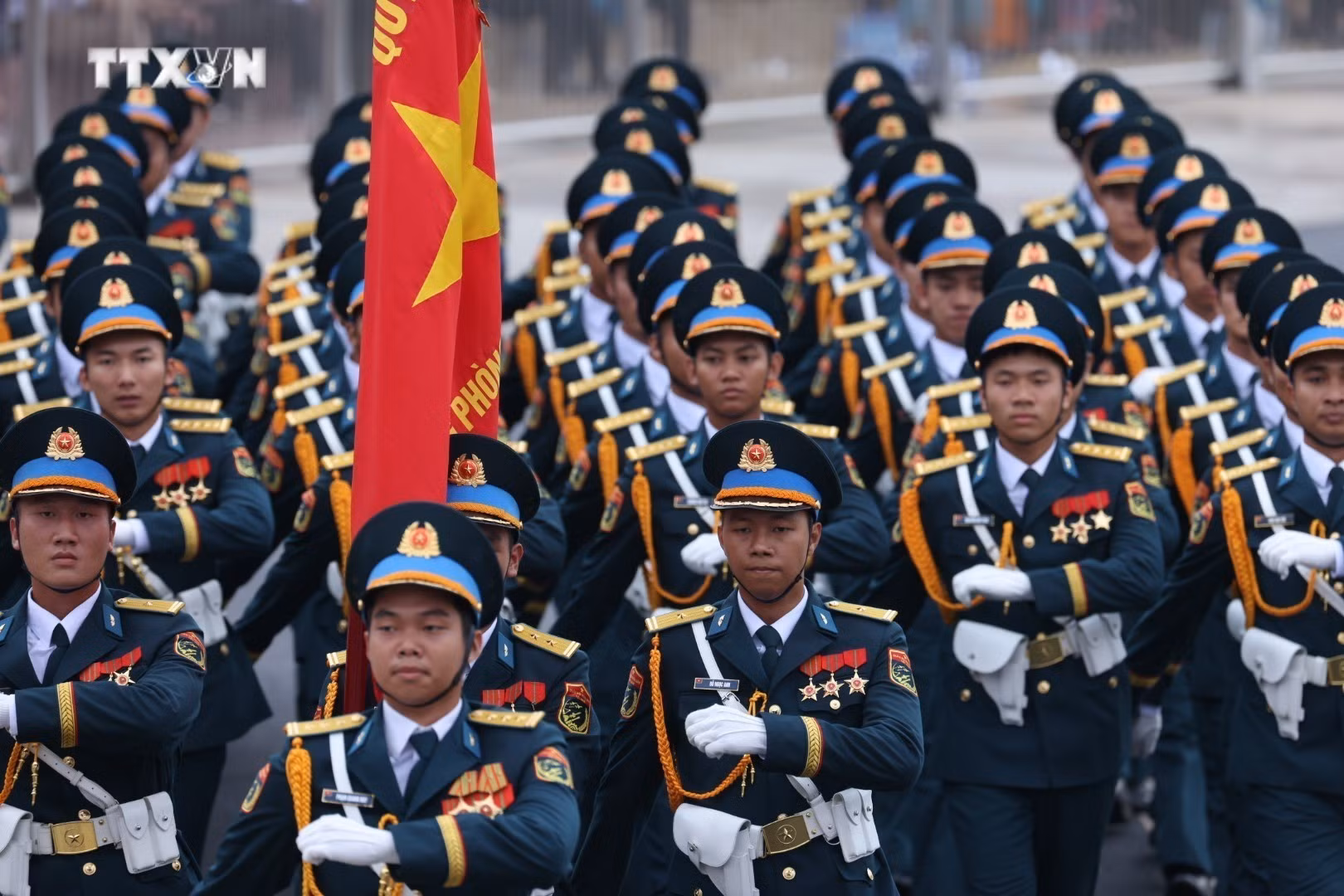 vna_potal_le_dieu_binh_dieu_hanh_ky_niem_70_nam_chien_thang_dien_bien_phu_7362994.jpg