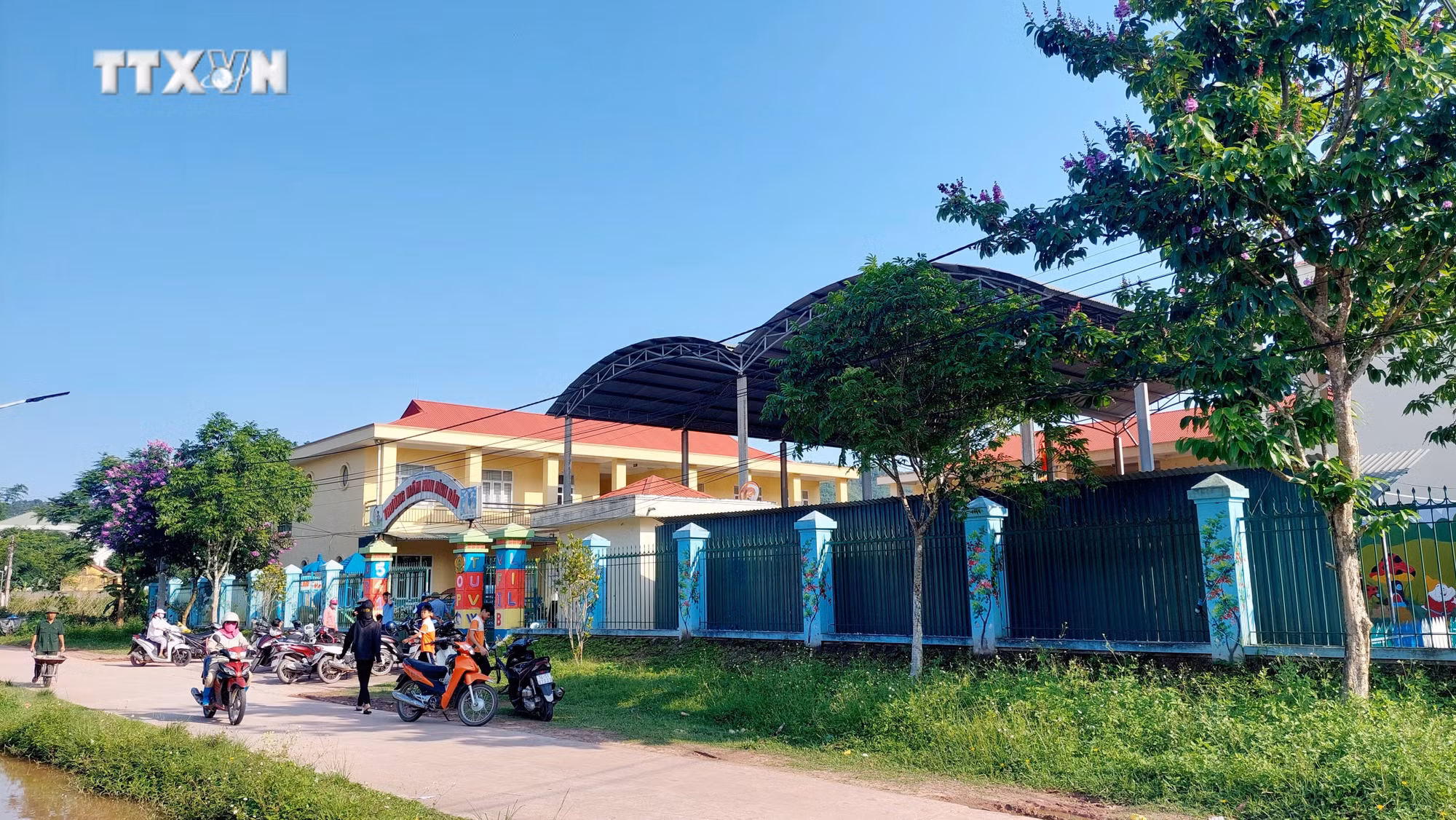 vna_potal_quang_ninh_tu_mot_nghi_quyet_rieng_den_dien_mao_moi_cho_vung_dong_bao_dan_toc_thieu_so_7458045.jpg