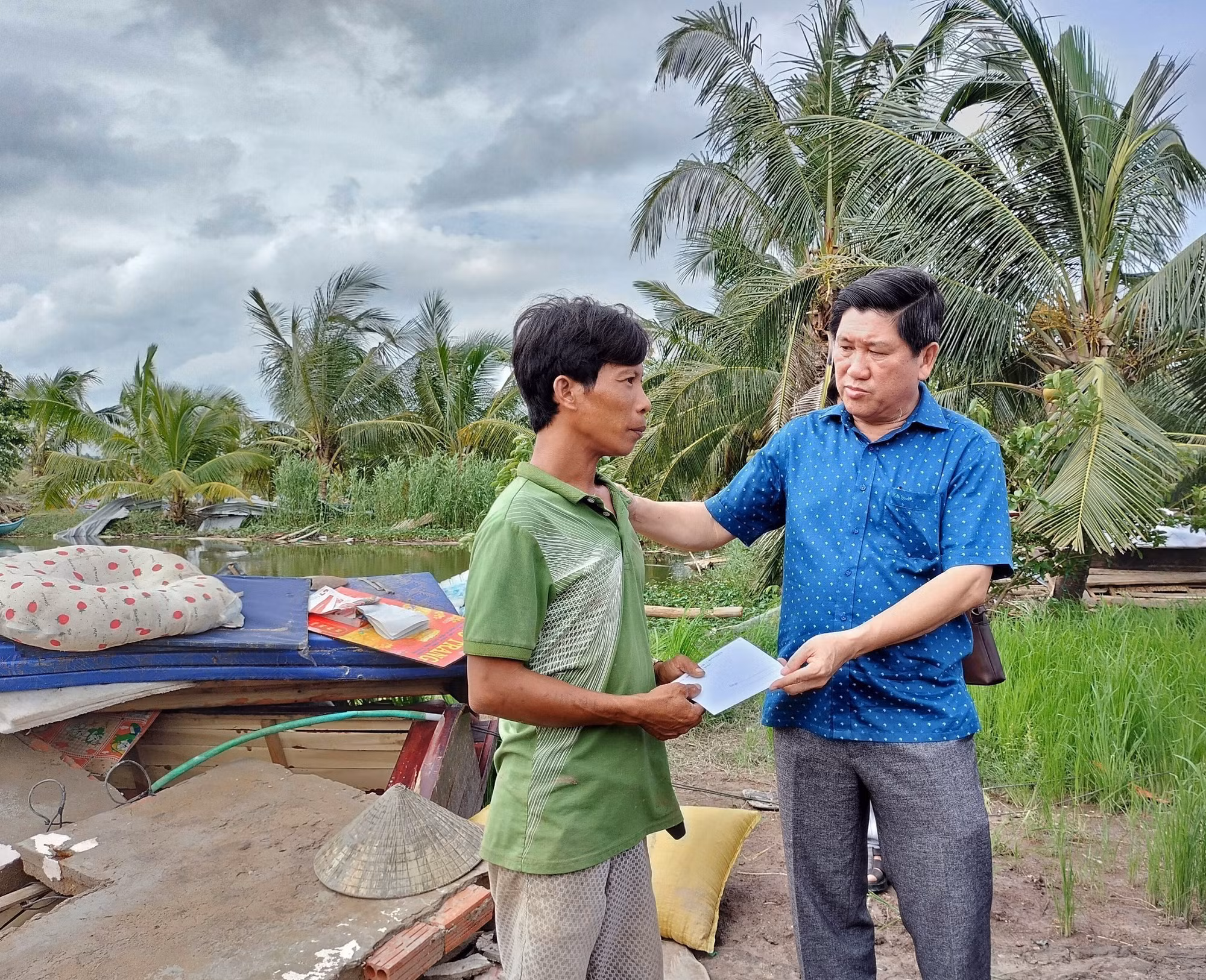 Cà Mau hỗ trợ người dân khắc phục thiệt hại do thiên tai 