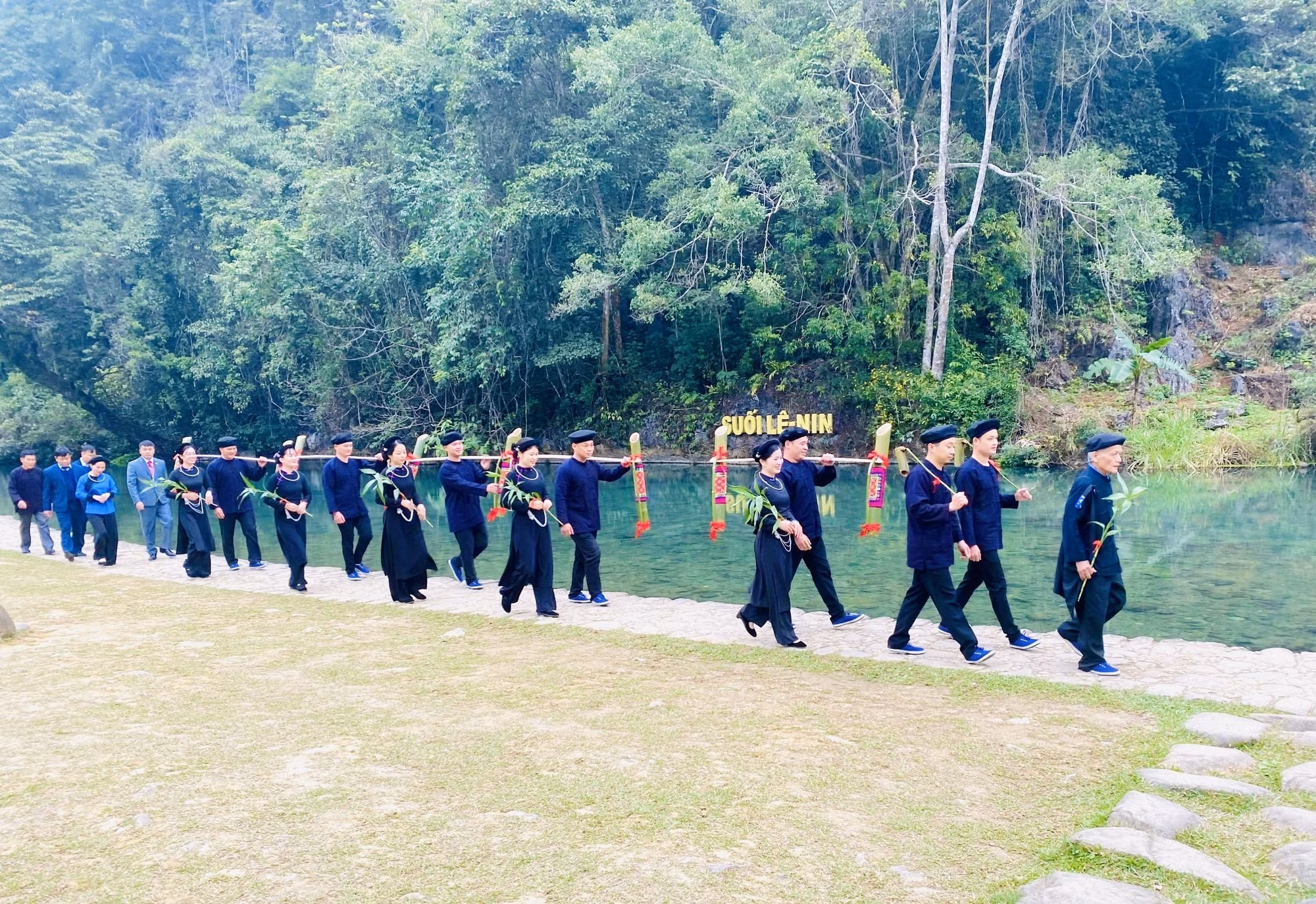 Lễ hội về nguồn Pác Bó năm 2023: Phát huy giá trị di tích lịch sử - cách mạng gắn với phát triển du lịch bền vững