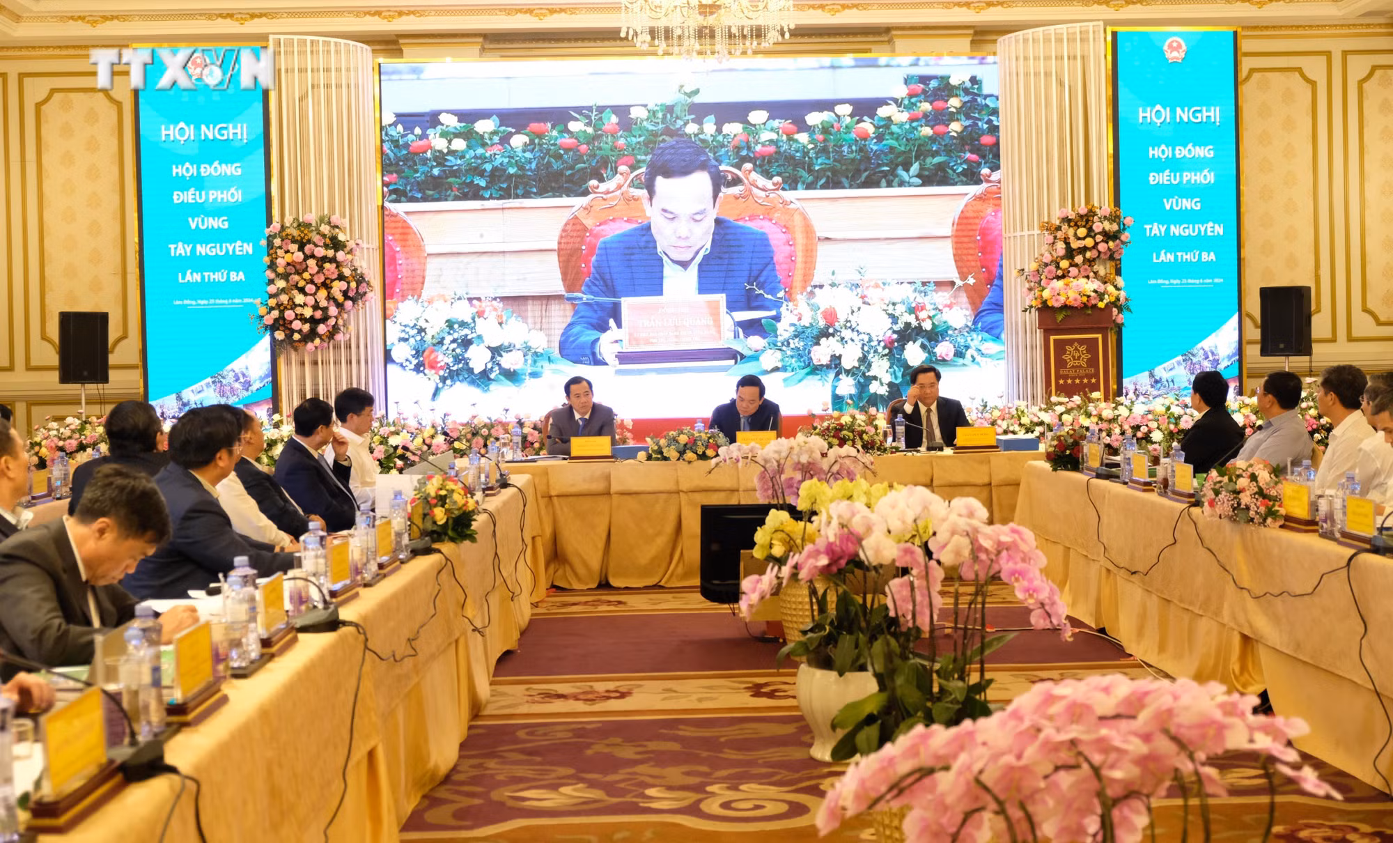 vna_potal_pho_thu_tuong_tran_luu_quang_chu_tri_hoi_nghi_hoi_dong_dieu_phoi_vung_tay_nguyen_7444995.jpg
