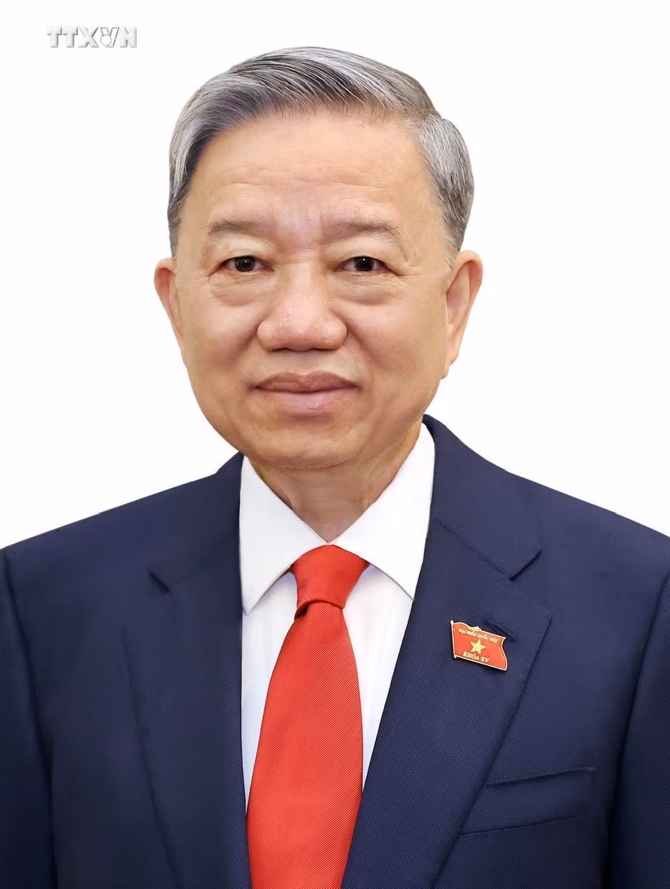 vna_potal_dong_chi_to_lam_duoc_bau_giu_chuc_chu_tich_nuoc_chxhcn_viet_nam_7388867.jpg