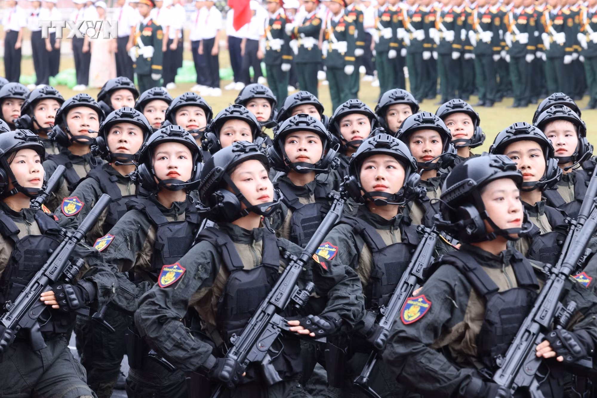 vna_potal_le_dieu_binh_dieu_hanh_ky_niem_70_nam_chien_thang_dien_bien_phu_7363375.jpg