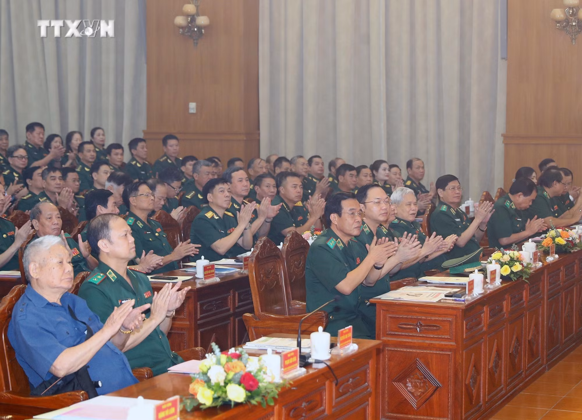 vna_potal_cuc_chinh_tri_bo_doi_bien_phong_ky_niem_65_nam_ngay_truyen_thong_va_don_nhan_huan_chuong_bao_ve_to_quoc_hang_nhat_7334802.jpg
