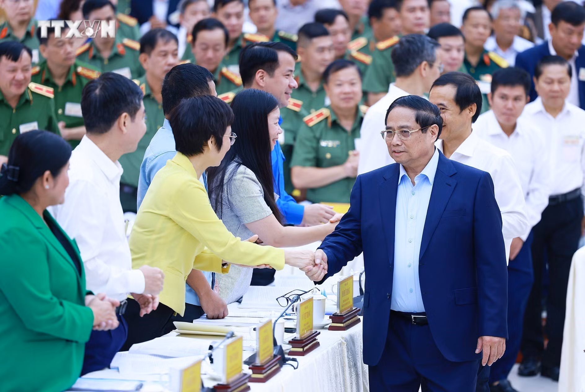 vna_potal_thu_tuong_chu_tri_hoi_nghi_dam_bao_an_ninh_trat_tu_cac_tinh_tay_nguyen_7555461.jpg